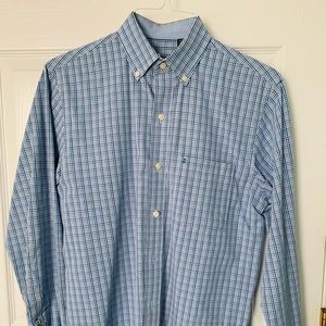 Izod button down casual shirts.